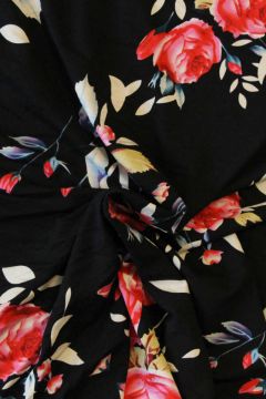 Viscose tricot - Red Roses on Black 