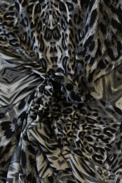 Viscose tricot - Black Panther on Grey in Cubes 
